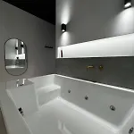 公寓 Botanica Noir Jacuzzi Valaoritou