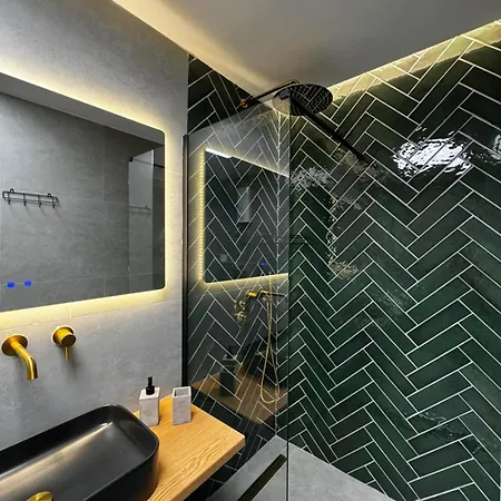 Apartment Botanica Noir Jacuzzi Valaoritou *
