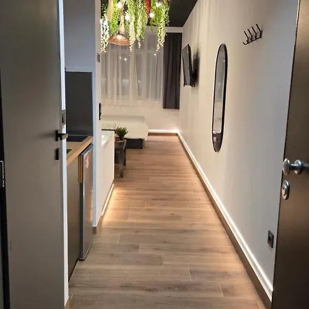 Botanica Noir Jacuzzi Valaoritou Apartamento Tesalónica